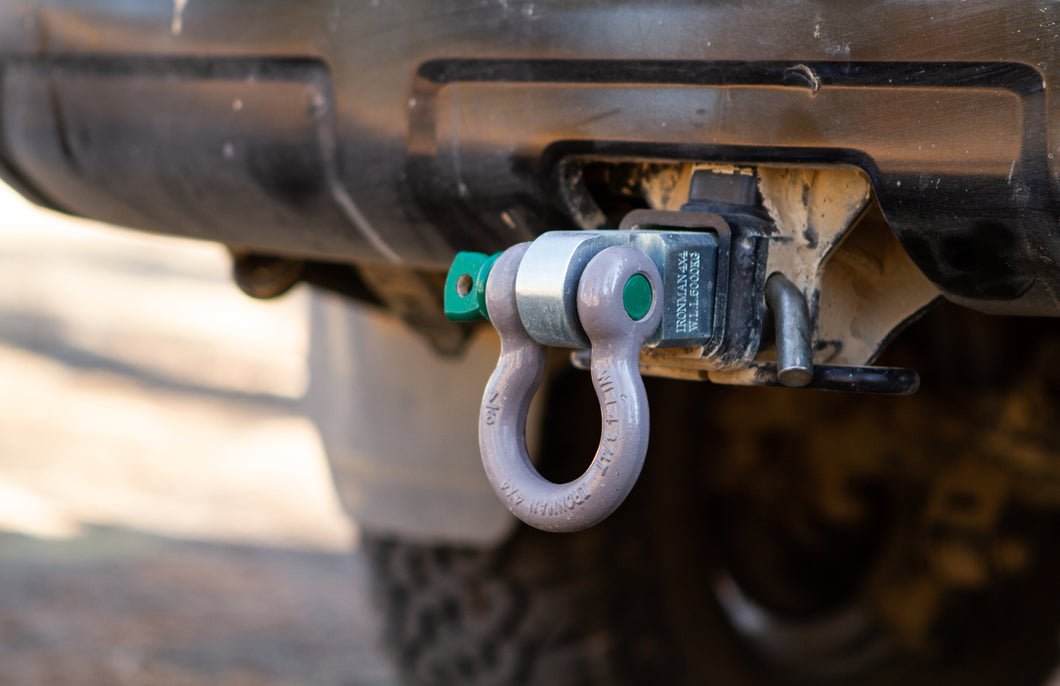 Ironman-Recovery Hitch w/ Bow Shackle - 4.75 T